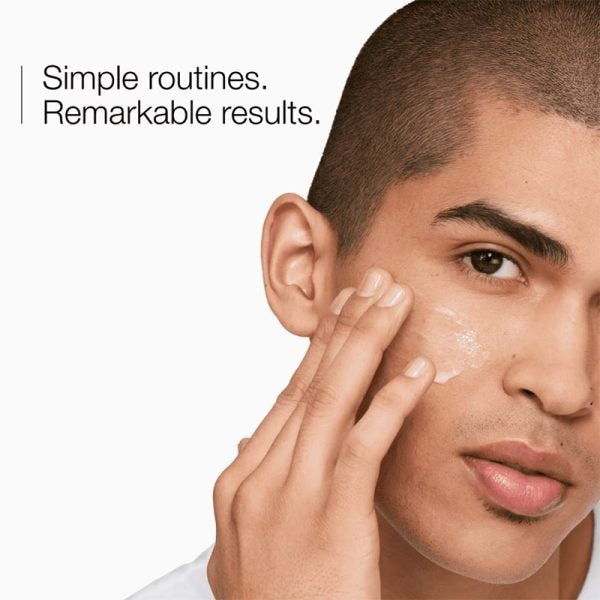 Clinique For Men Oil Control Mattifying Moisturizer – 100ml