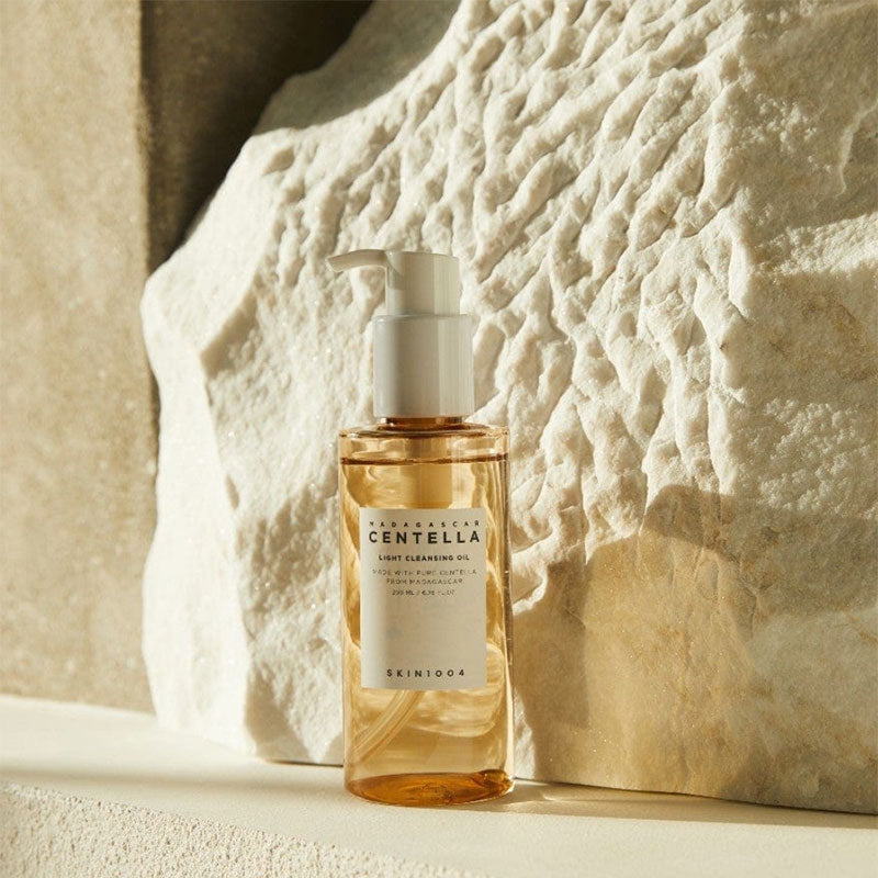 SKIN1004 Madagascar Centella Light Cleansing Oil – 200ml