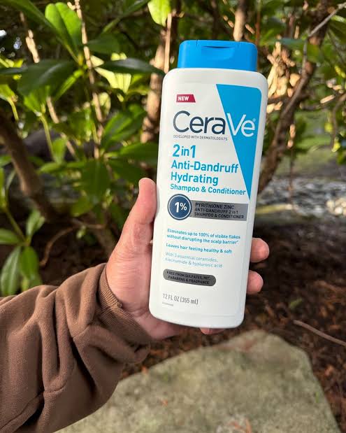 CeraVe 2-in-1 Anti-Dandruff Antipelliulaire Shampoo and Conditioner – 355ml