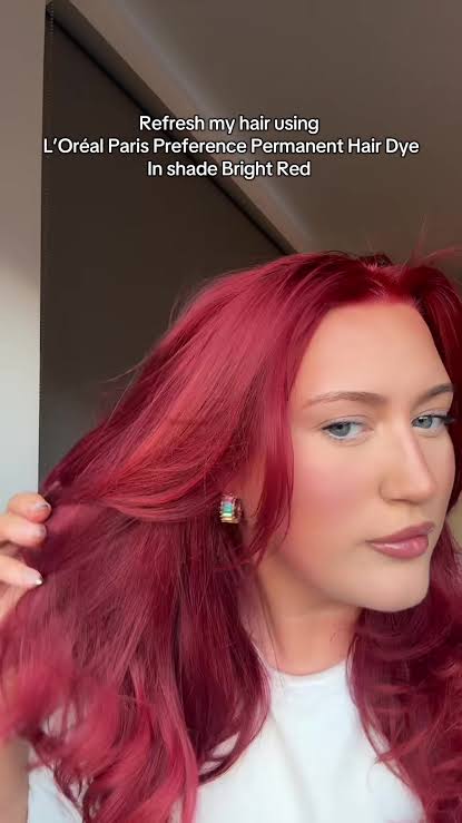 L'Oreal Preference Les Vivids High Intensity Shimmering Colour - 8.624 Bright Red