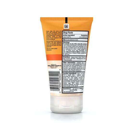 Neutrogena Oil-Free Acne Wash Daily Scrub – 124ml