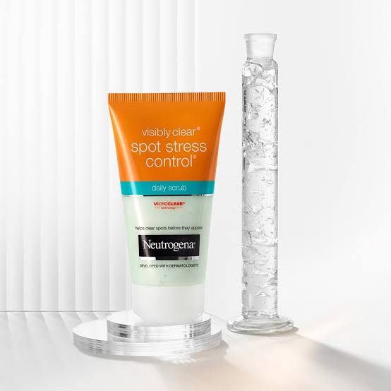 Neutrogena Spot Stress Control Daily Scrub – 150ml