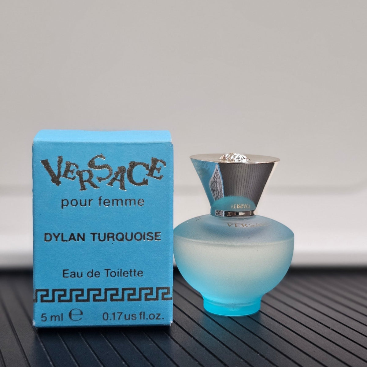 Versace Dylan Turquoise Eau De Toilette Femme Mini 5ml